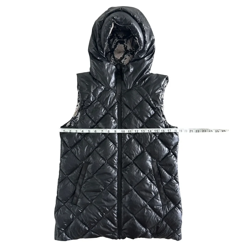 Lululemon The Fluffiest Vest Black Ziggy Snake Pink Black 650 Goose Down Sz 8 - Picture 5 of 14